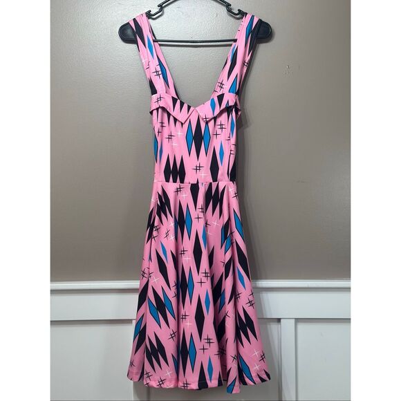 NWOT Sourpuss Veronica Bubblegum Pink Diamond Print Halter Retro Swing Dress M - Picture 2 of 9